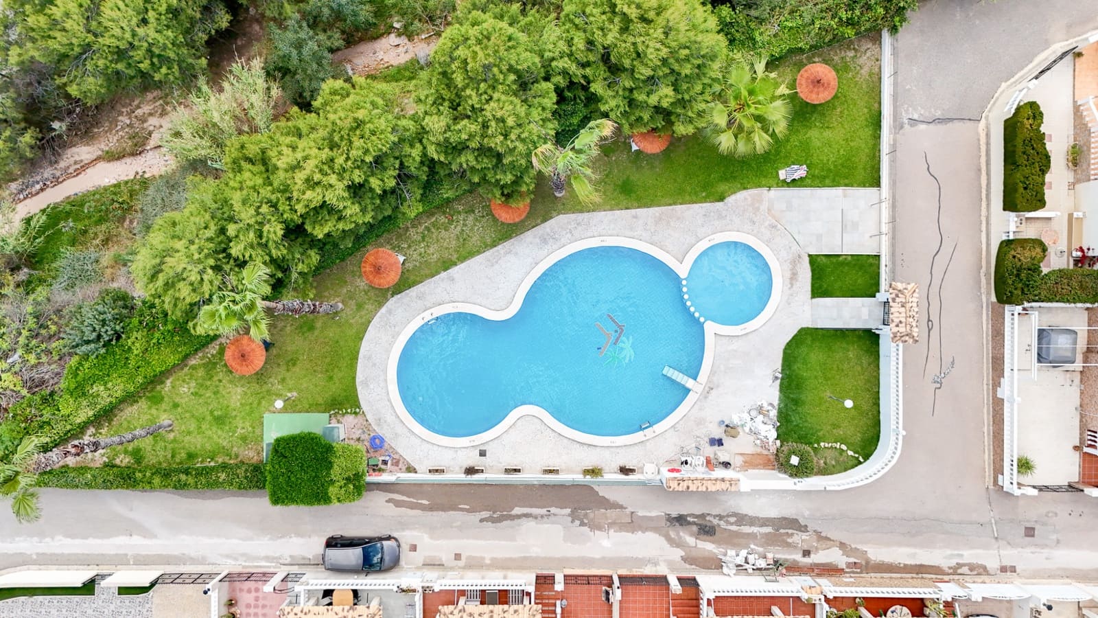 2 soverom Kjedet enebolig til salgs i Orihuela Costa med svømmebasseng - € 209 000 (Ref: 9858249)