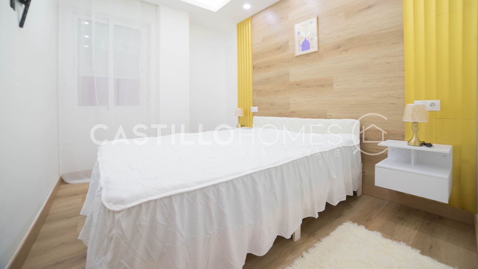 Apartamento de 4 habitaciones en Torrevieja en venta - 285.000 € (Ref: 9858253)