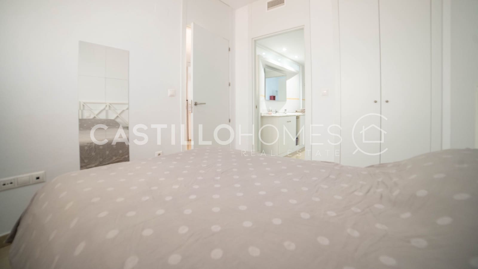 2 Zimmer Apartment zu verkaufen in Orihuela Costa mit Pool - 255.000 € (Ref: 9858257)