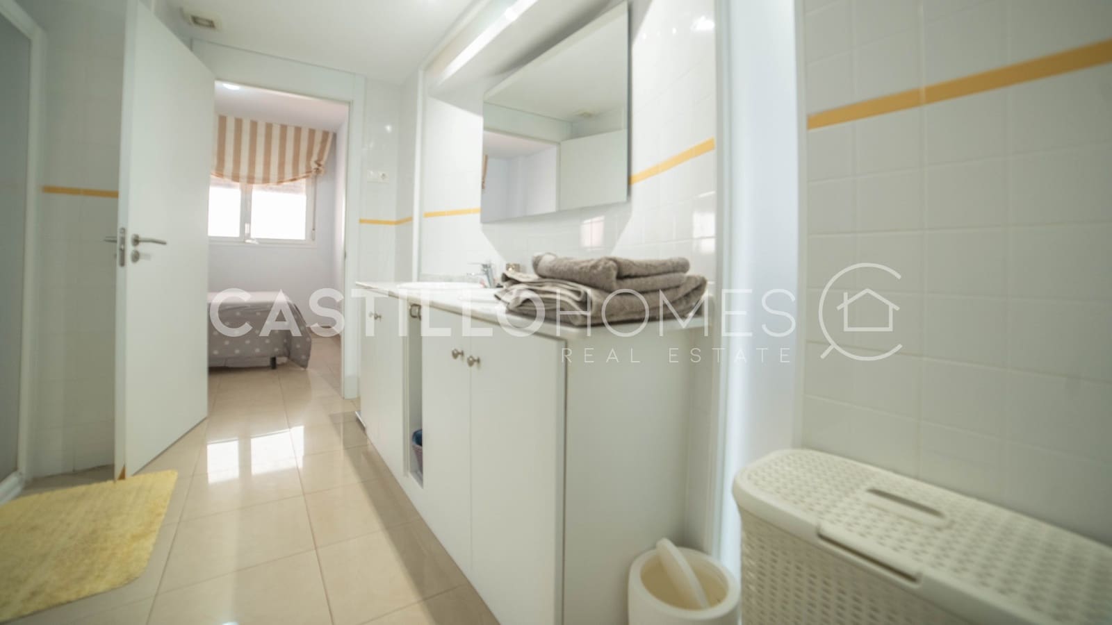 2 Zimmer Apartment zu verkaufen in Orihuela Costa mit Pool - 255.000 € (Ref: 9858257)