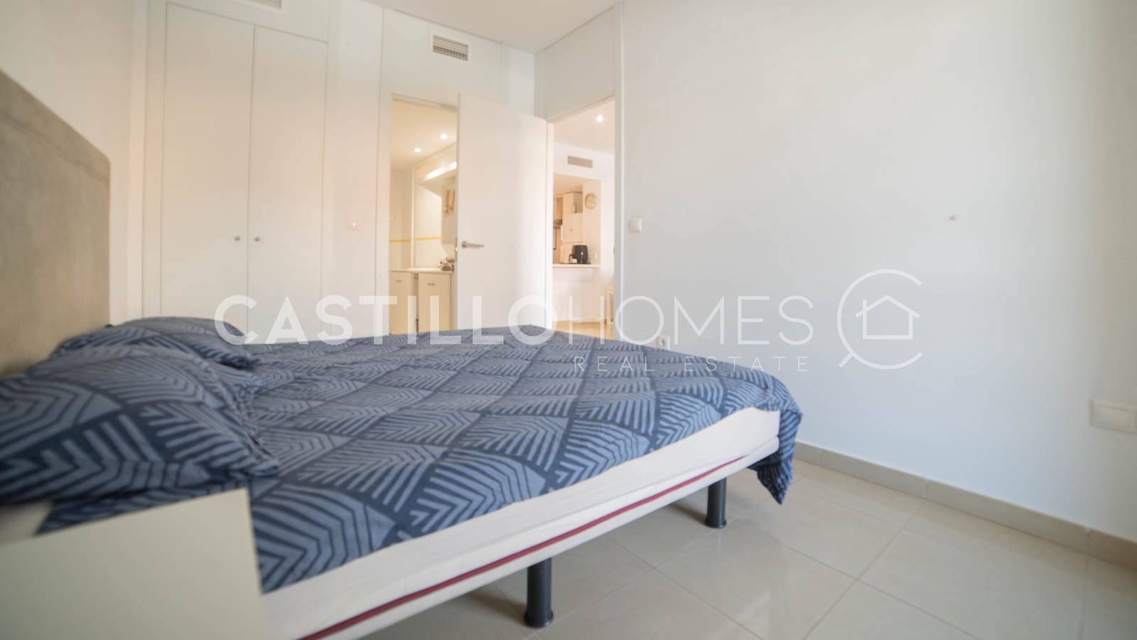 2 Zimmer Apartment zu verkaufen in Orihuela Costa mit Pool - 255.000 € (Ref: 9858257)