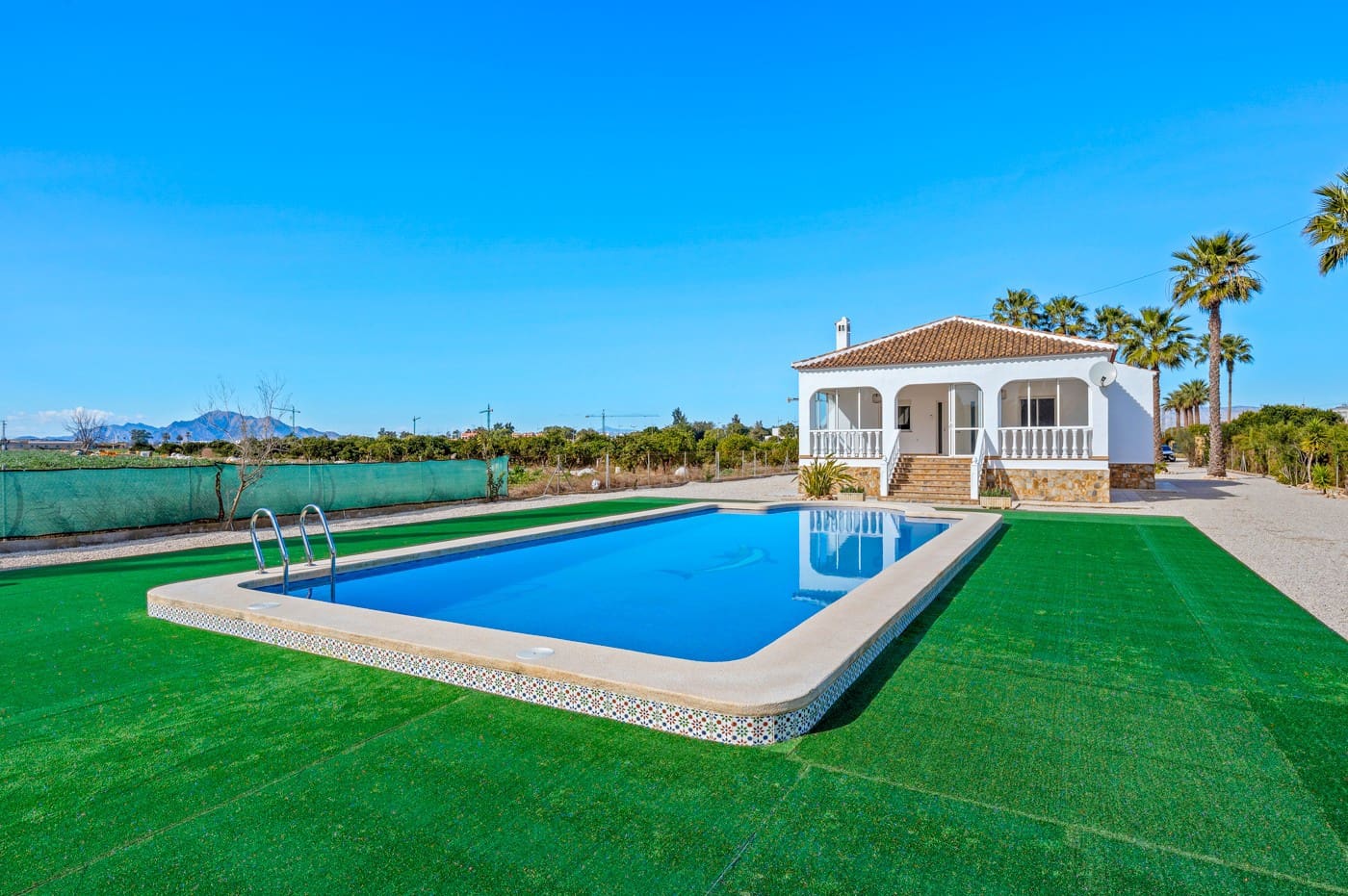 4 soveværelse Finca/Landehus til salg i Dolores med swimmingpool - € 529.900 (Ref: 9863808)