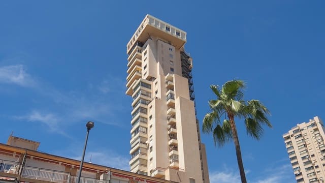 5 sypialnia Apartament na sprzedaż w Benidorm z basenem - 1 700 000 € (Ref: 9863818)