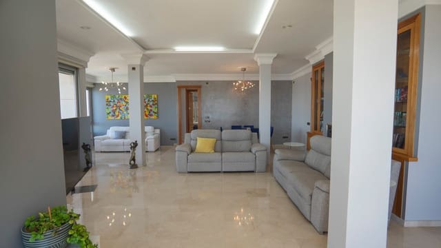 5 sypialnia Apartament na sprzedaż w Benidorm z basenem - 1 700 000 € (Ref: 9863818)