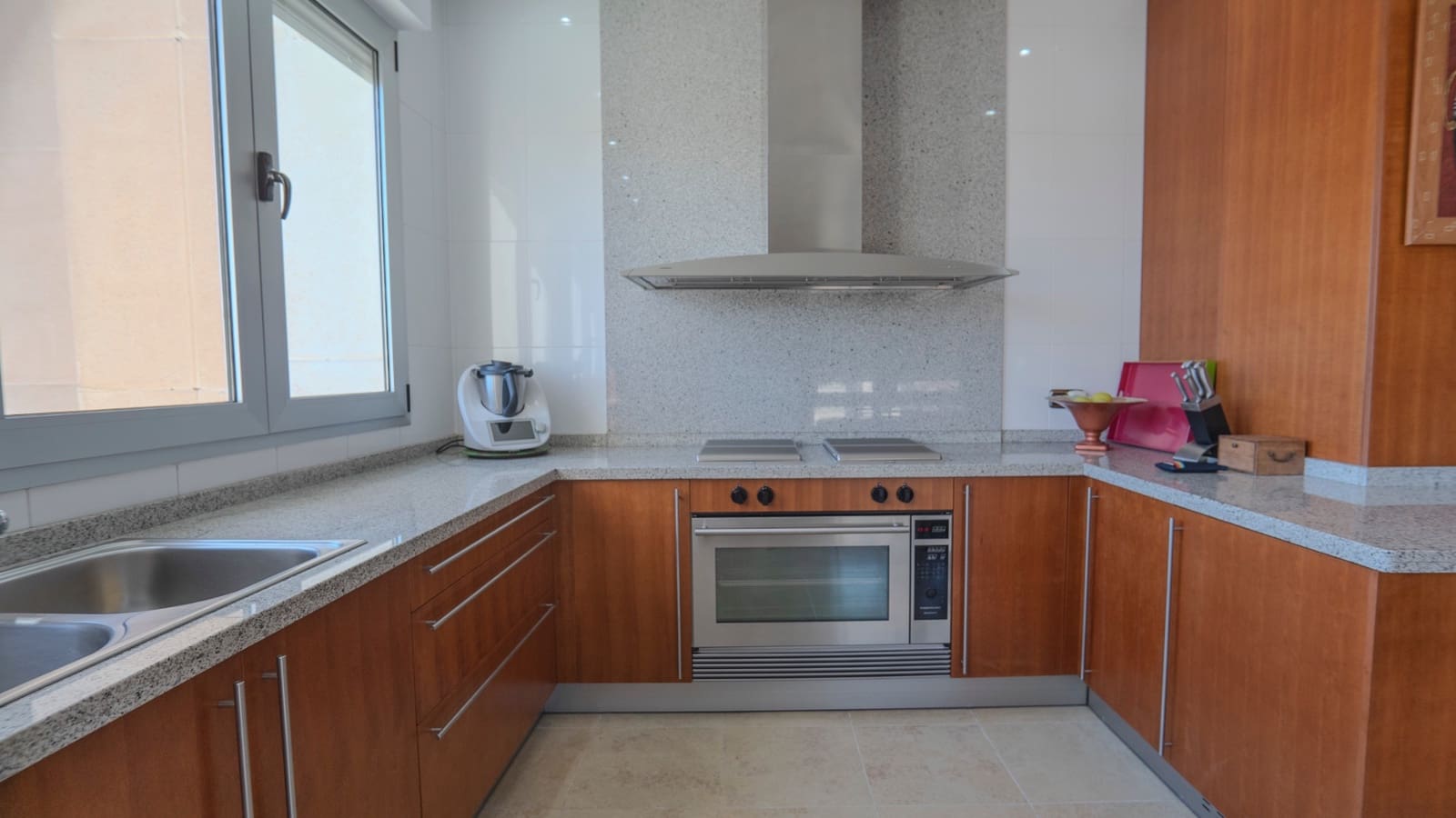 5 sypialnia Apartament na sprzedaż w Benidorm z basenem - 1 700 000 € (Ref: 9863818)