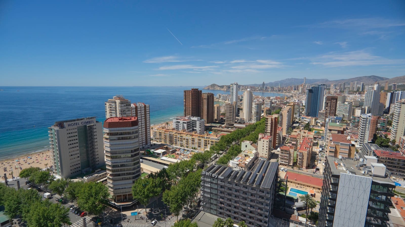 5 sypialnia Apartament na sprzedaż w Benidorm z basenem - 1 700 000 € (Ref: 9863818)