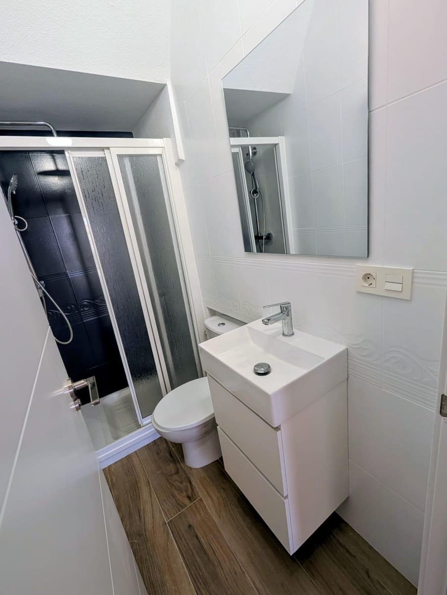 3 Zimmer Villa zu verkaufen in Orihuela Costa mit Pool - 259.000 € (Ref: 9867249)