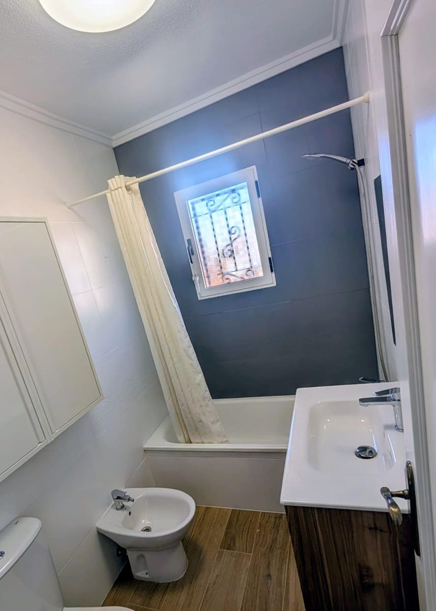 3 Zimmer Villa zu verkaufen in Orihuela Costa mit Pool - 259.000 € (Ref: 9867249)