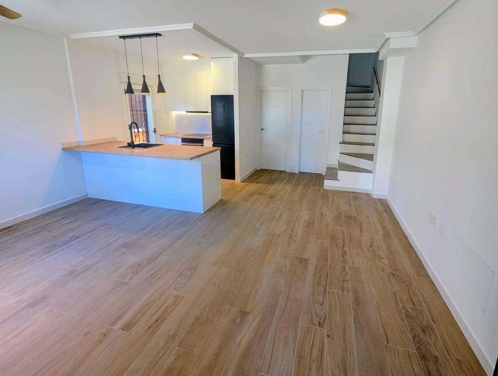 3 Zimmer Villa zu verkaufen in Orihuela Costa mit Pool - 259.000 € (Ref: 9867249)