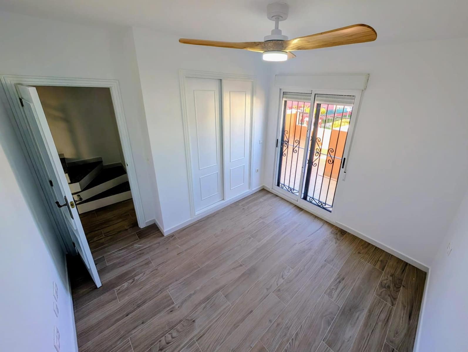 3 Zimmer Villa zu verkaufen in Orihuela Costa mit Pool - 259.000 € (Ref: 9867249)