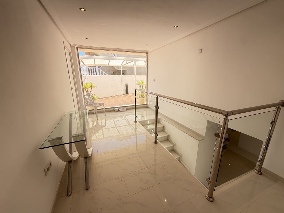 4 bedroom Villa for sale in Torremendo with pool - € 335,000 (Ref: 9869604)