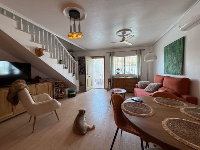 2 slaapkamer Halfvrijstaande villa te koop in Ciudad Quesada, Rojales met zwembad - € 174.000 (Ref: 9876871)