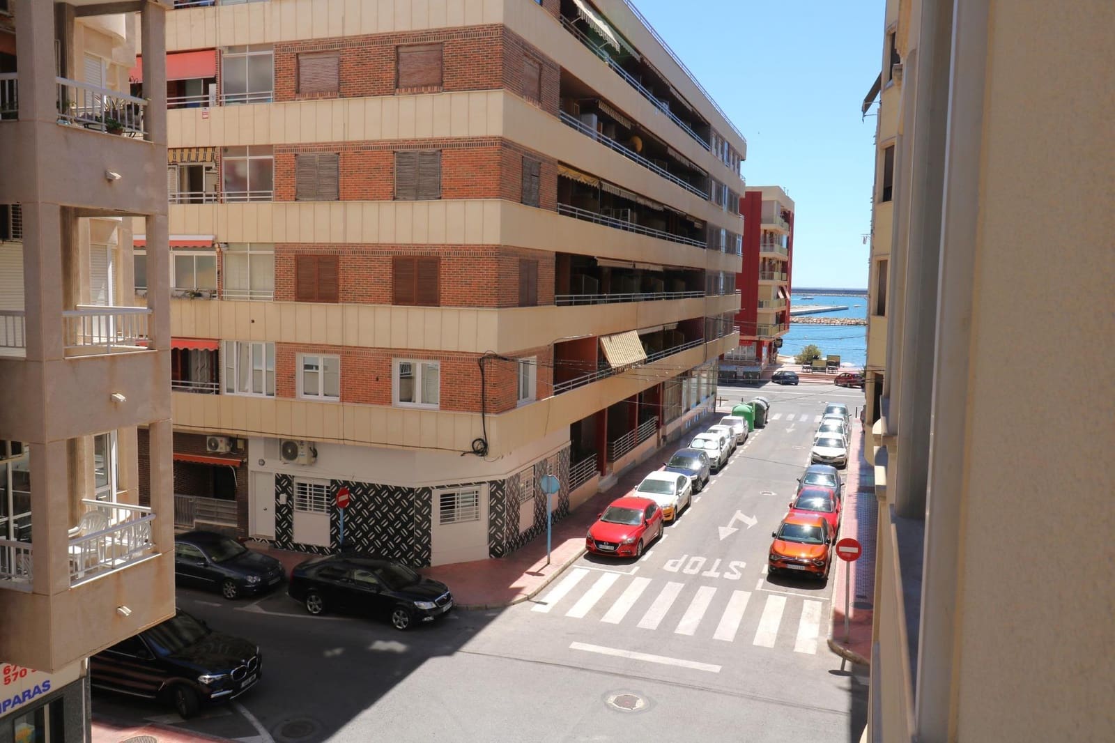 1 slaapkamer Appartement te koop in Torrevieja - € 130.000 (Ref: 9876872)