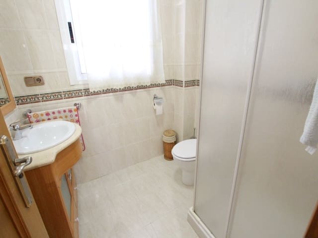 3 soverom Hus til salgs i Los Palacios, Formentera del Segura - € 249 500 (Ref: 9876875)