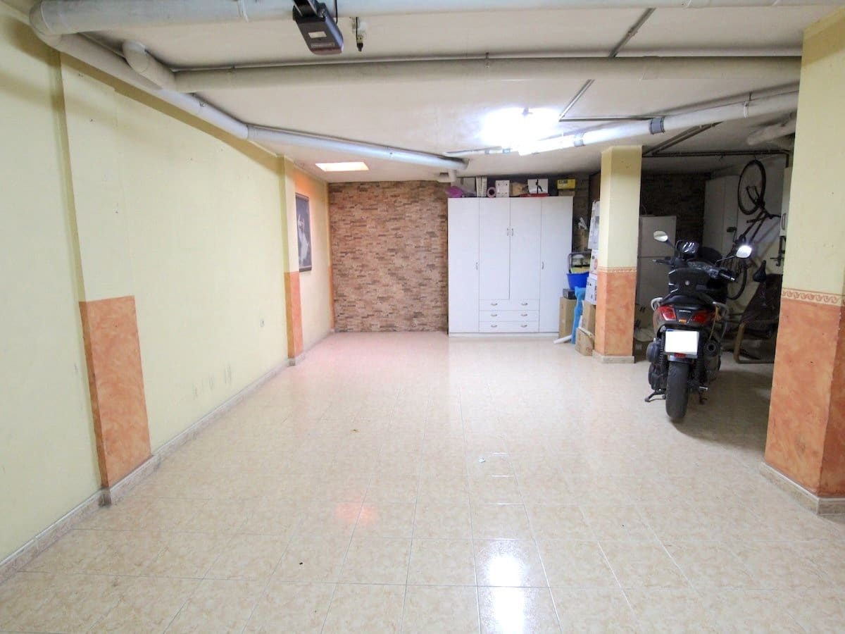 3 soverom Hus til salgs i Los Palacios - € 249 500 (Ref: 9876875)