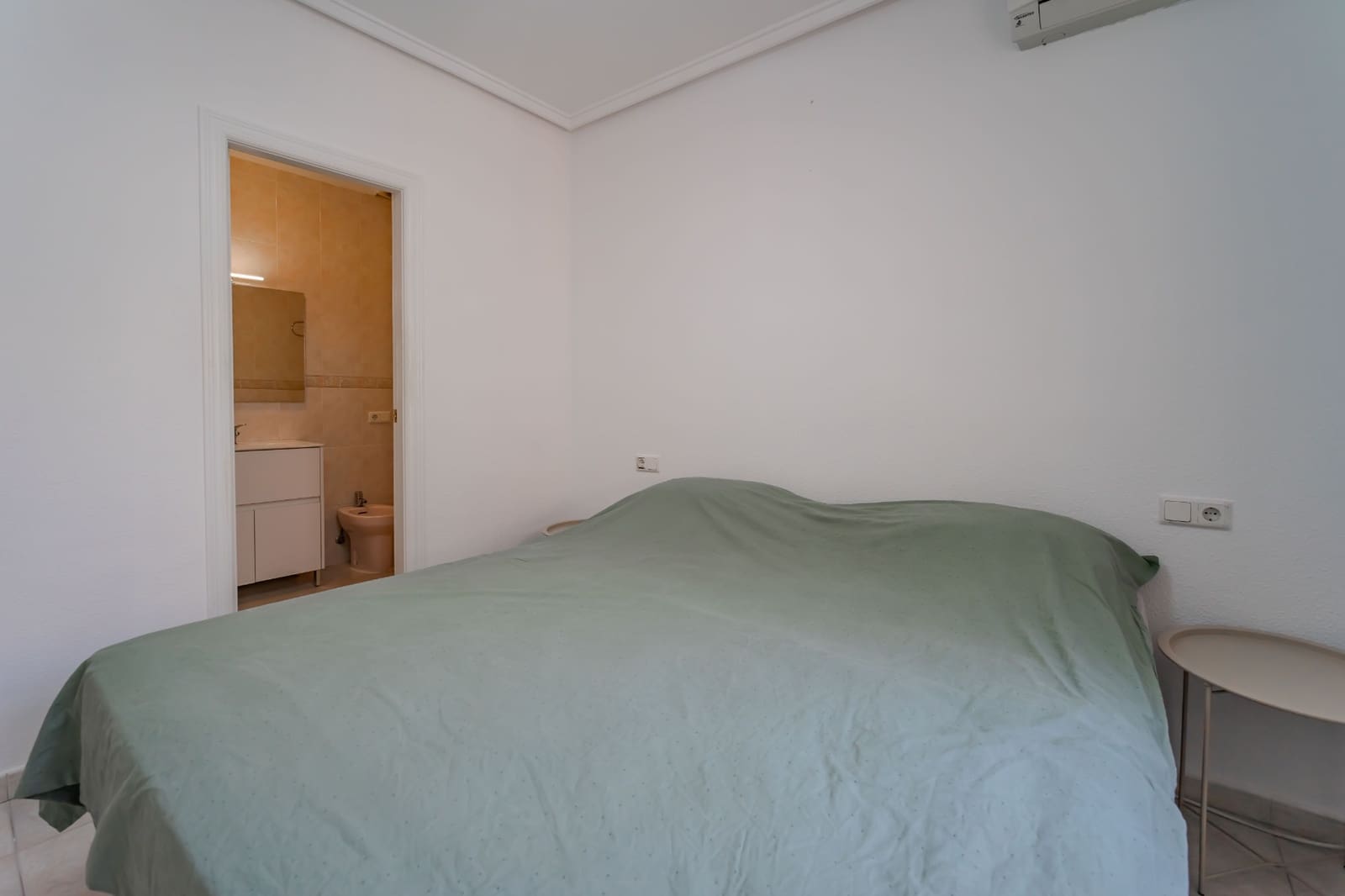 2 soverom Bungalow til salgs i Ciudad Quesada med svømmebasseng - € 187 000 (Ref: 9878844)