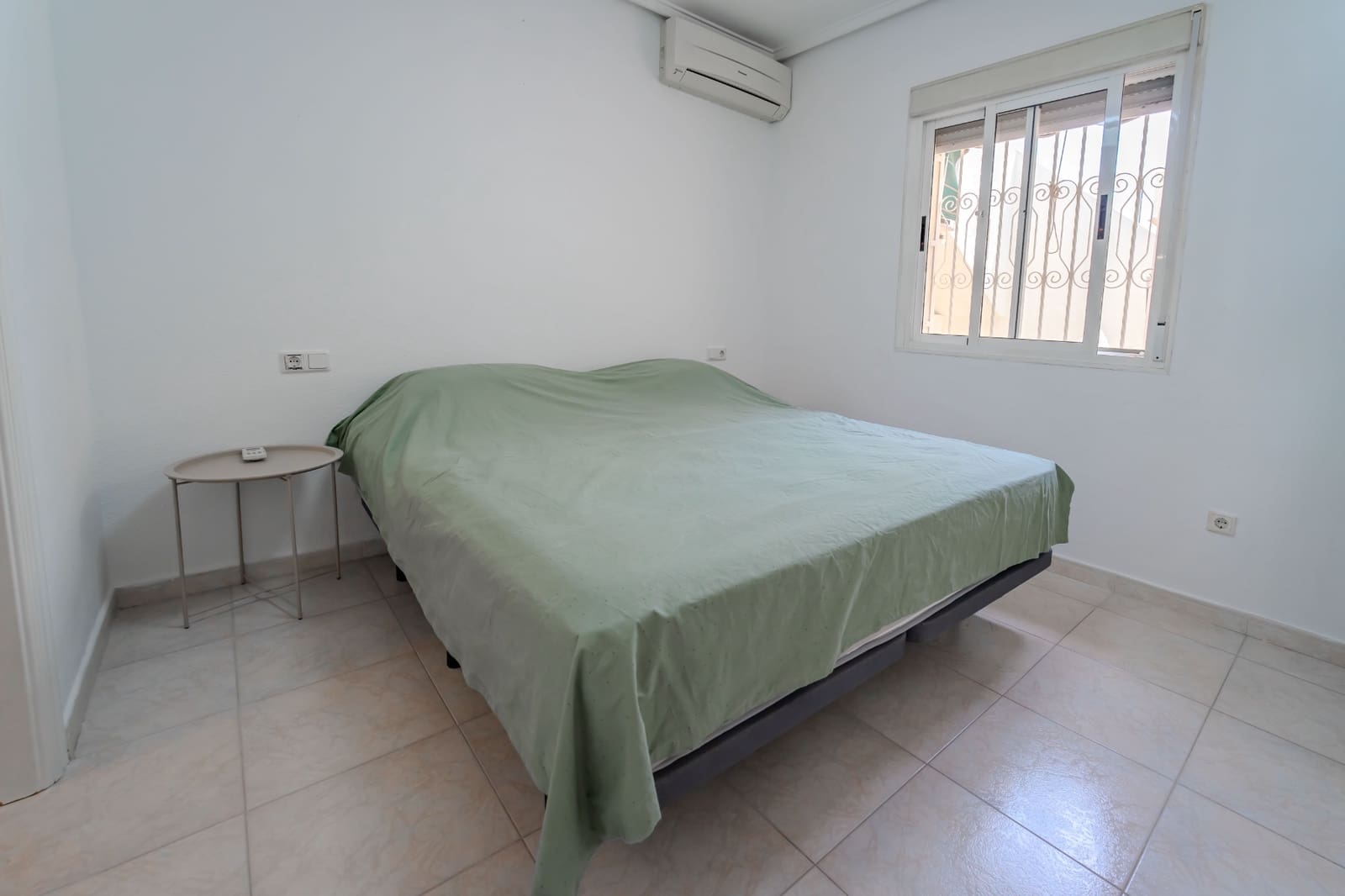 2 soverom Bungalow til salgs i Ciudad Quesada med svømmebasseng - € 187 000 (Ref: 9878844)