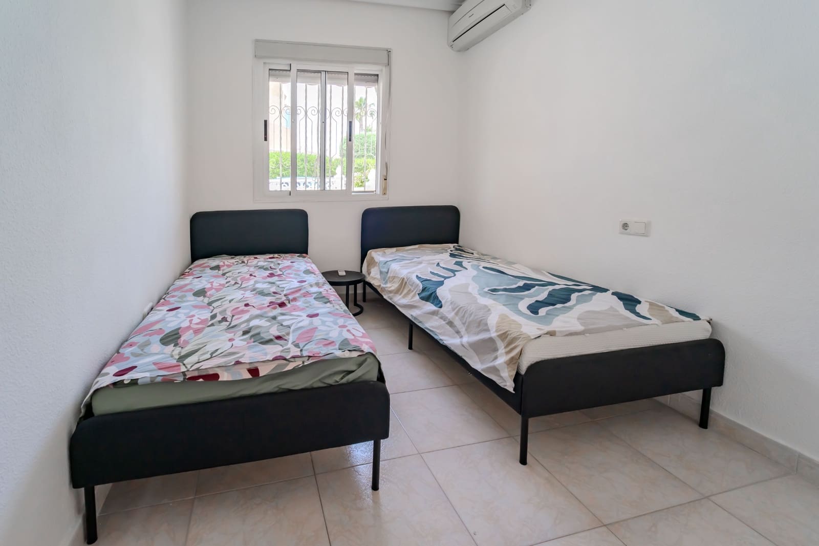 2 soverom Bungalow til salgs i Ciudad Quesada med svømmebasseng - € 187 000 (Ref: 9878844)