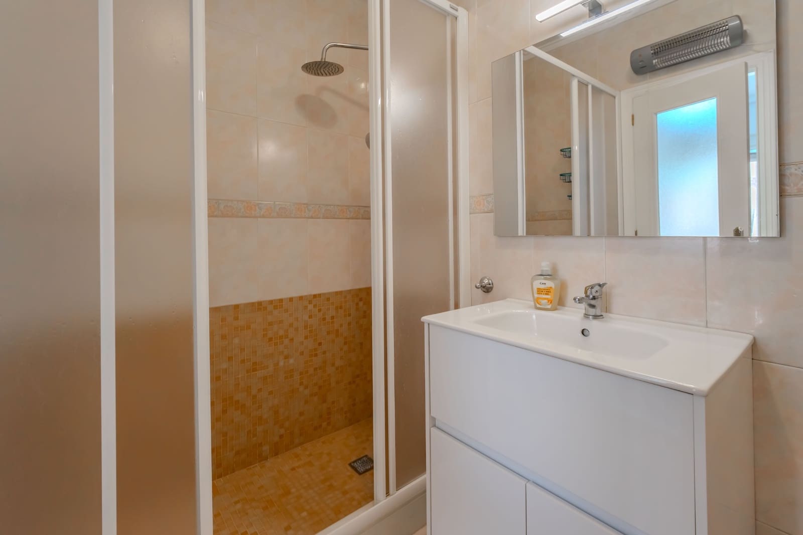 2 soverom Bungalow til salgs i Ciudad Quesada med svømmebasseng - € 187 000 (Ref: 9878844)