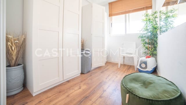 2 chambre Appartement à vendre à Torrevieja avec piscine garage - 149 000 € (Ref: 9879524)