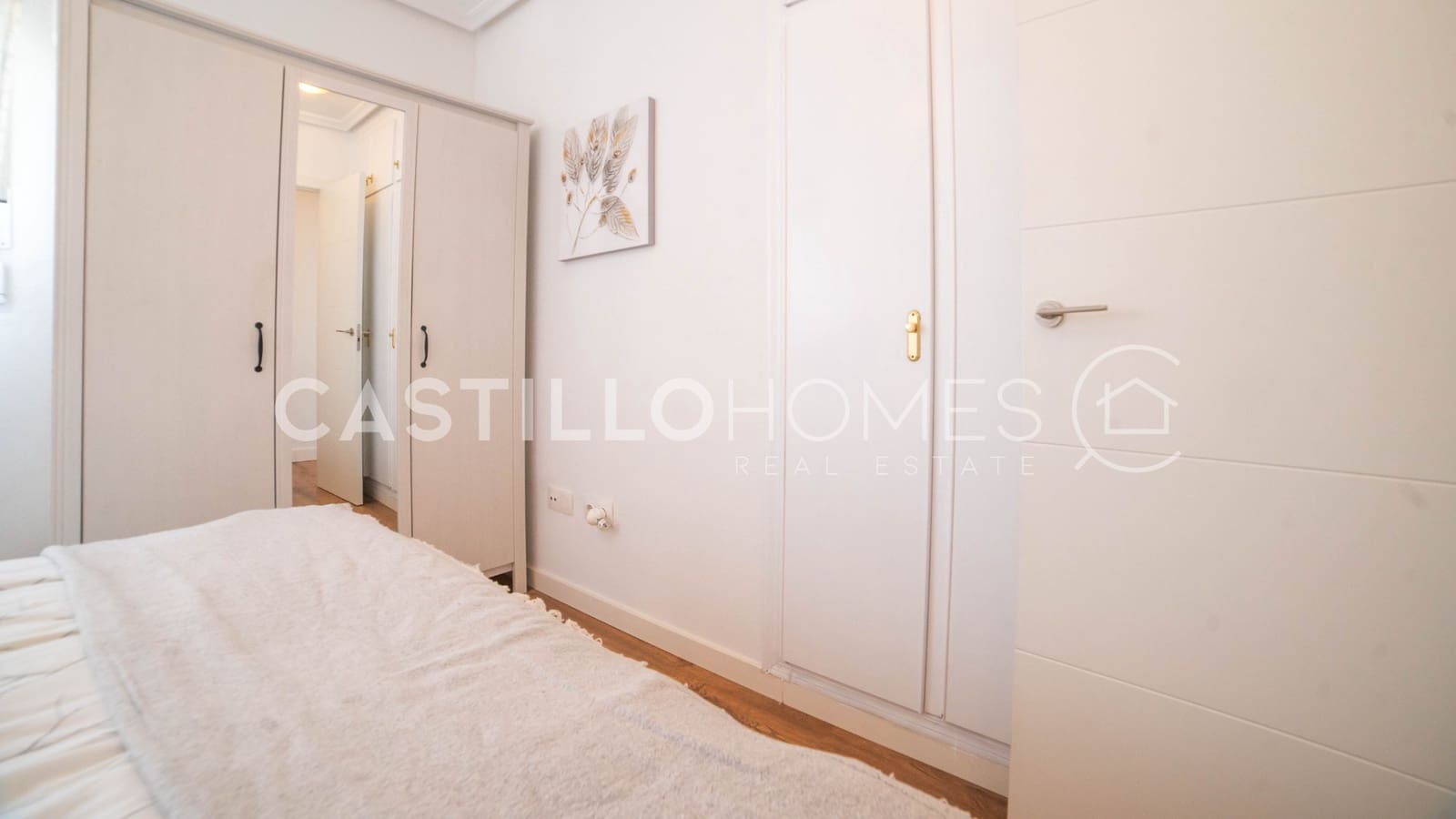 2 chambre Appartement à vendre à Torrevieja avec piscine garage - 149 000 € (Ref: 9879524)