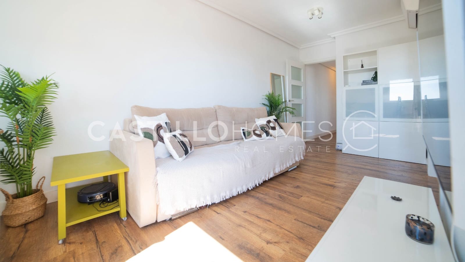 2 chambre Appartement à vendre à Torrevieja avec piscine garage - 149 000 € (Ref: 9879524)