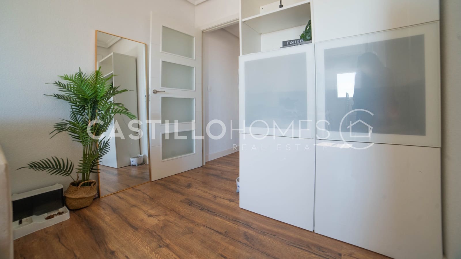 2 chambre Appartement à vendre à Torrevieja avec piscine garage - 149 000 € (Ref: 9879524)