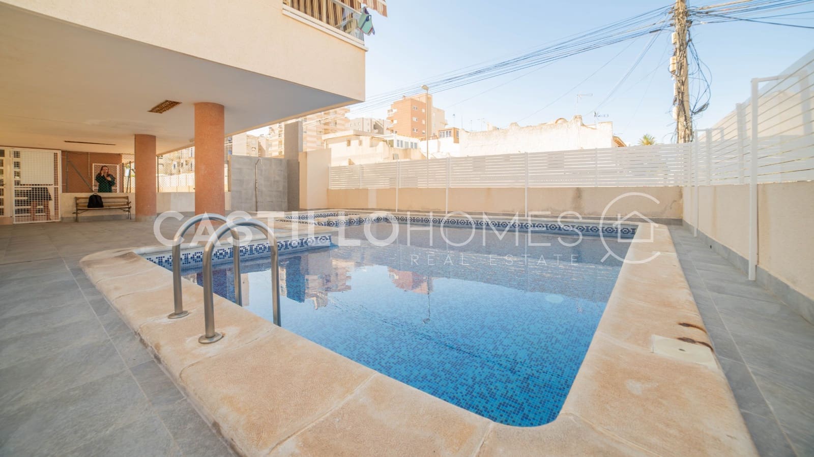 2 chambre Appartement à vendre à Torrevieja avec piscine garage - 149 000 € (Ref: 9879524)