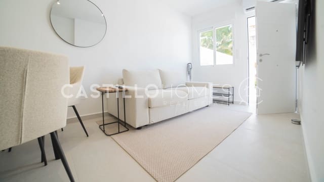 1 soveværelse Bungalow til salg i Torrevieja med swimmingpool - € 175.000 (Ref: 9879525)