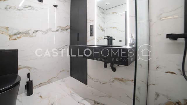 2 Zimmer Apartment zu verkaufen in Torrevieja - 199.000 € (Ref: 9879527)