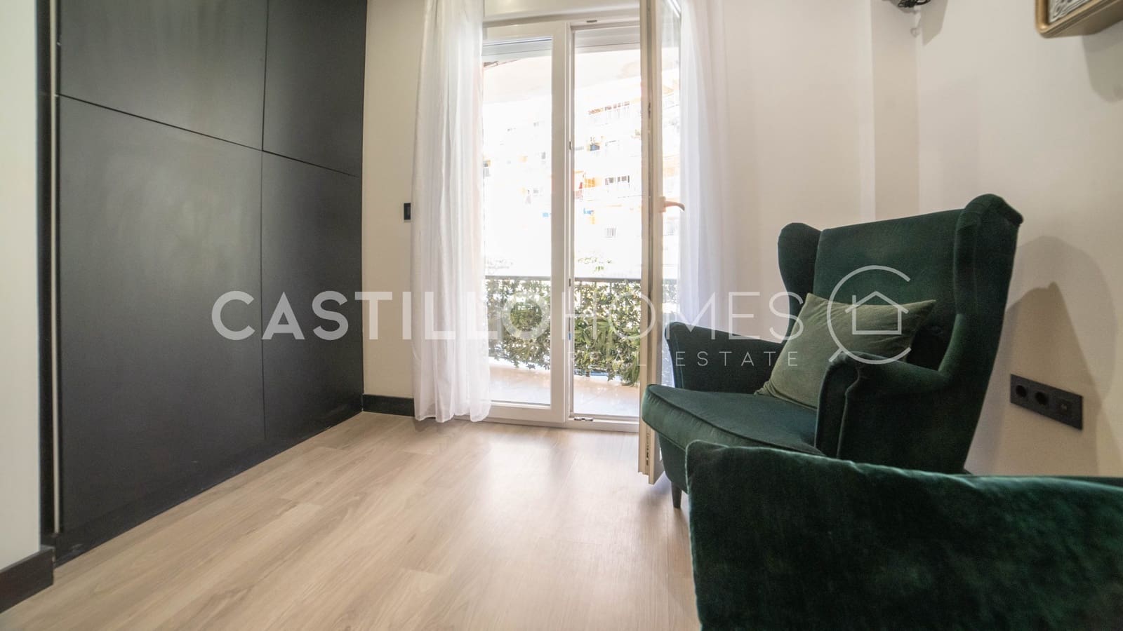 2 Zimmer Apartment zu verkaufen in Torrevieja - 199.000 € (Ref: 9879527)