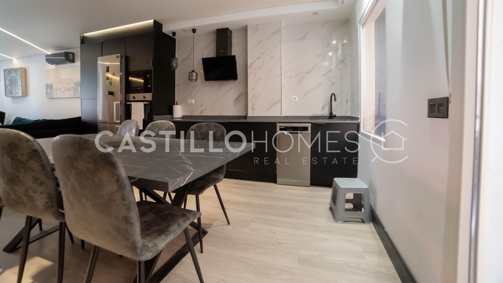 2 Zimmer Apartment zu verkaufen in Torrevieja - 199.000 € (Ref: 9879527)