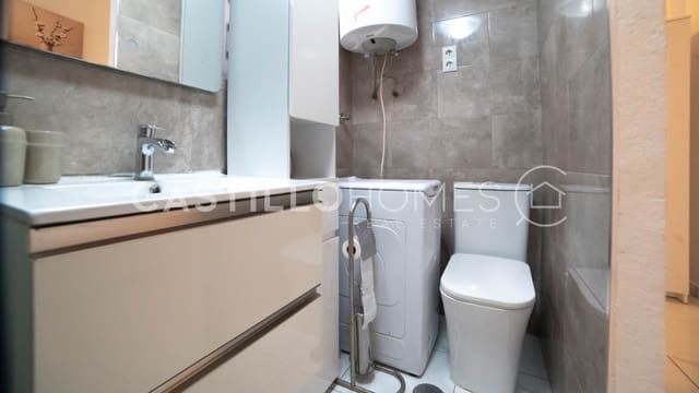 1 bedroom Apartment for sale in Torrevieja - € 135,000 (Ref: 9879534)