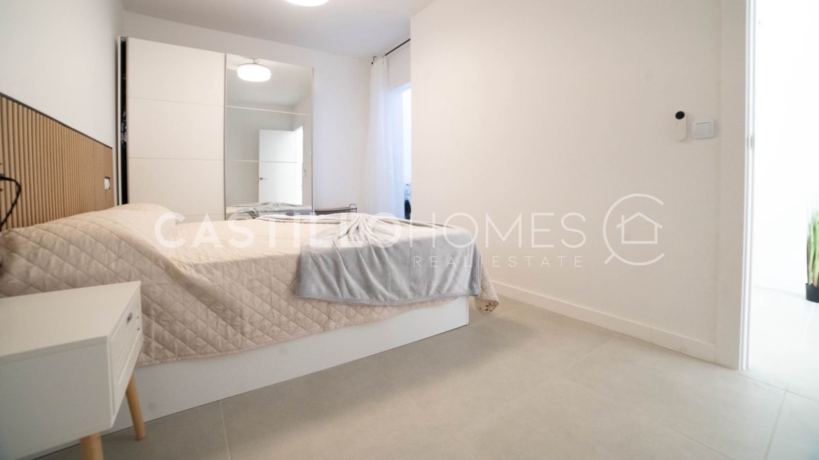 1 soveværelse Byhus til salg i Torrevieja - € 139.900 (Ref: 9879536)