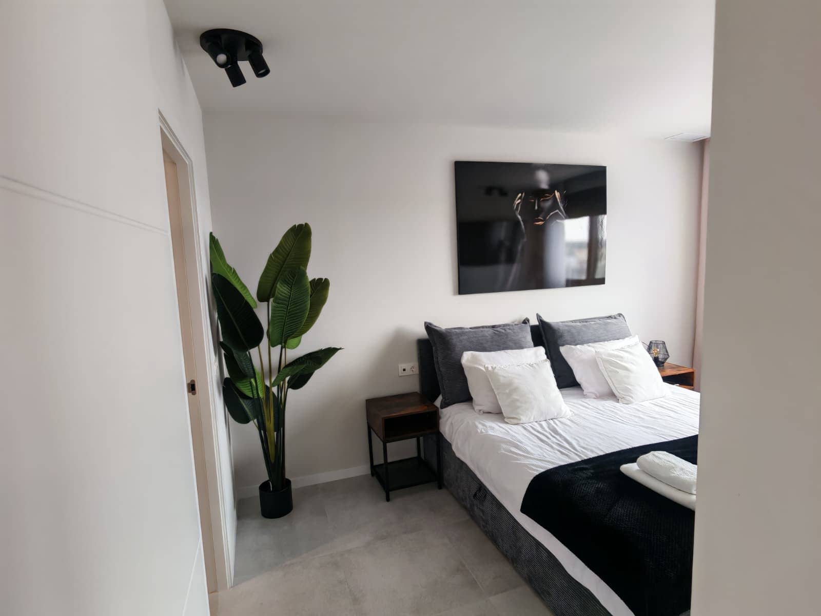 3 Zimmer Apartment zu verkaufen in Pilar de la Horadada mit Pool Garage - 577.500 € (Ref: 9889439)