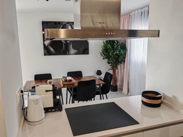 3 sypialnia Apartament na sprzedaż w Pilar de la Horadada z basenem garażem - 577 500 € (Ref: 9889439)