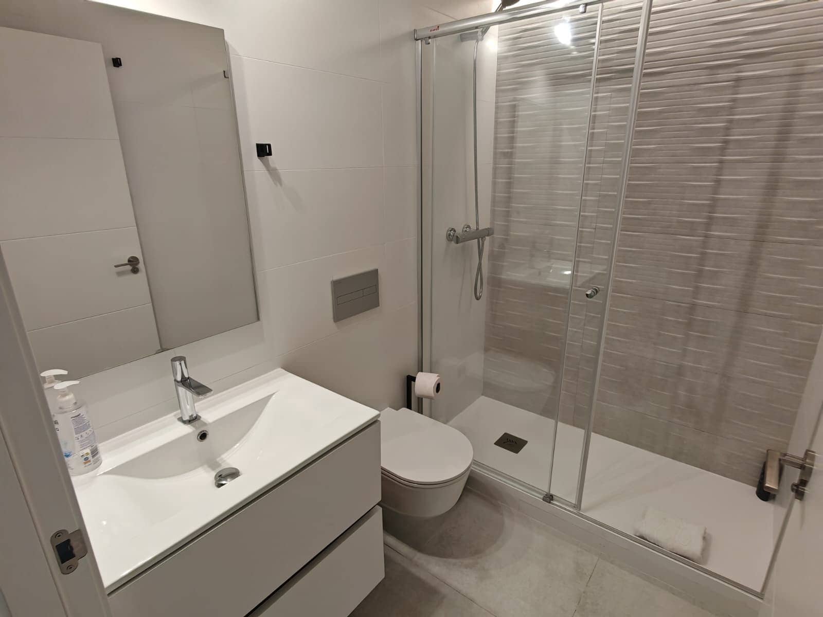 3 Zimmer Apartment zu verkaufen in Pilar de la Horadada mit Pool Garage - 577.500 € (Ref: 9889439)