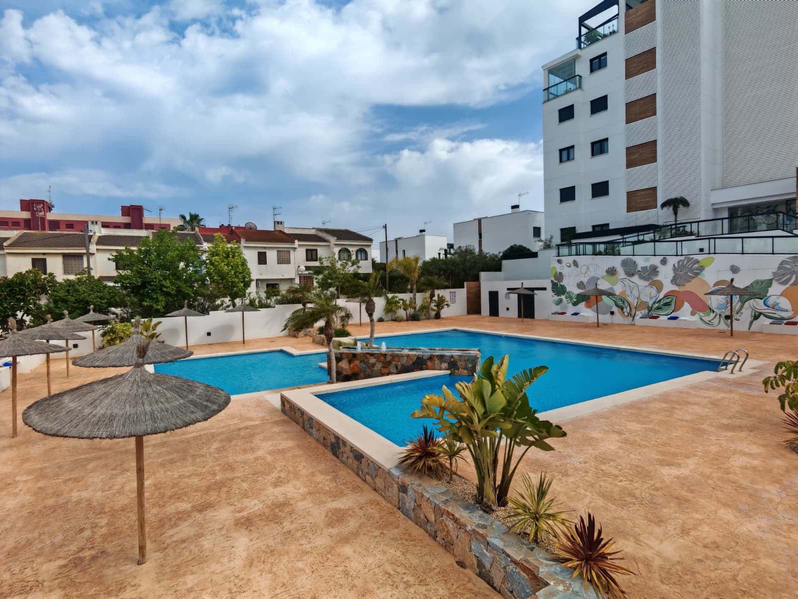 3 Zimmer Apartment zu verkaufen in Pilar de la Horadada mit Pool Garage - 577.500 € (Ref: 9889439)