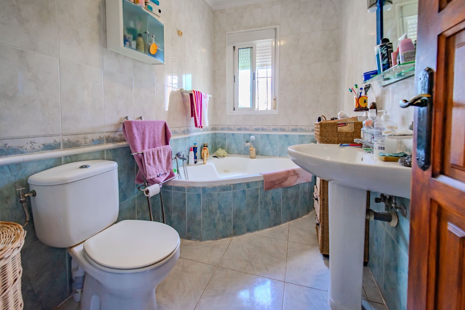 4 bedroom Villa for sale in Ciudad Quesada with pool garage - € 319,950 (Ref: 9892630)