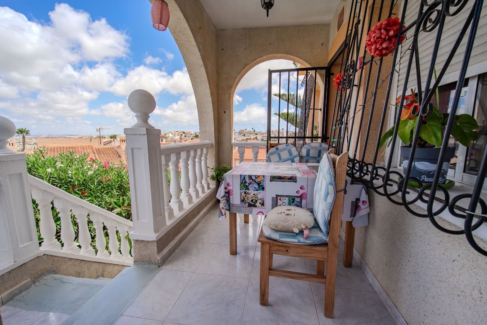 4 bedroom Villa for sale in Ciudad Quesada with pool garage - € 319,950 (Ref: 9892630)