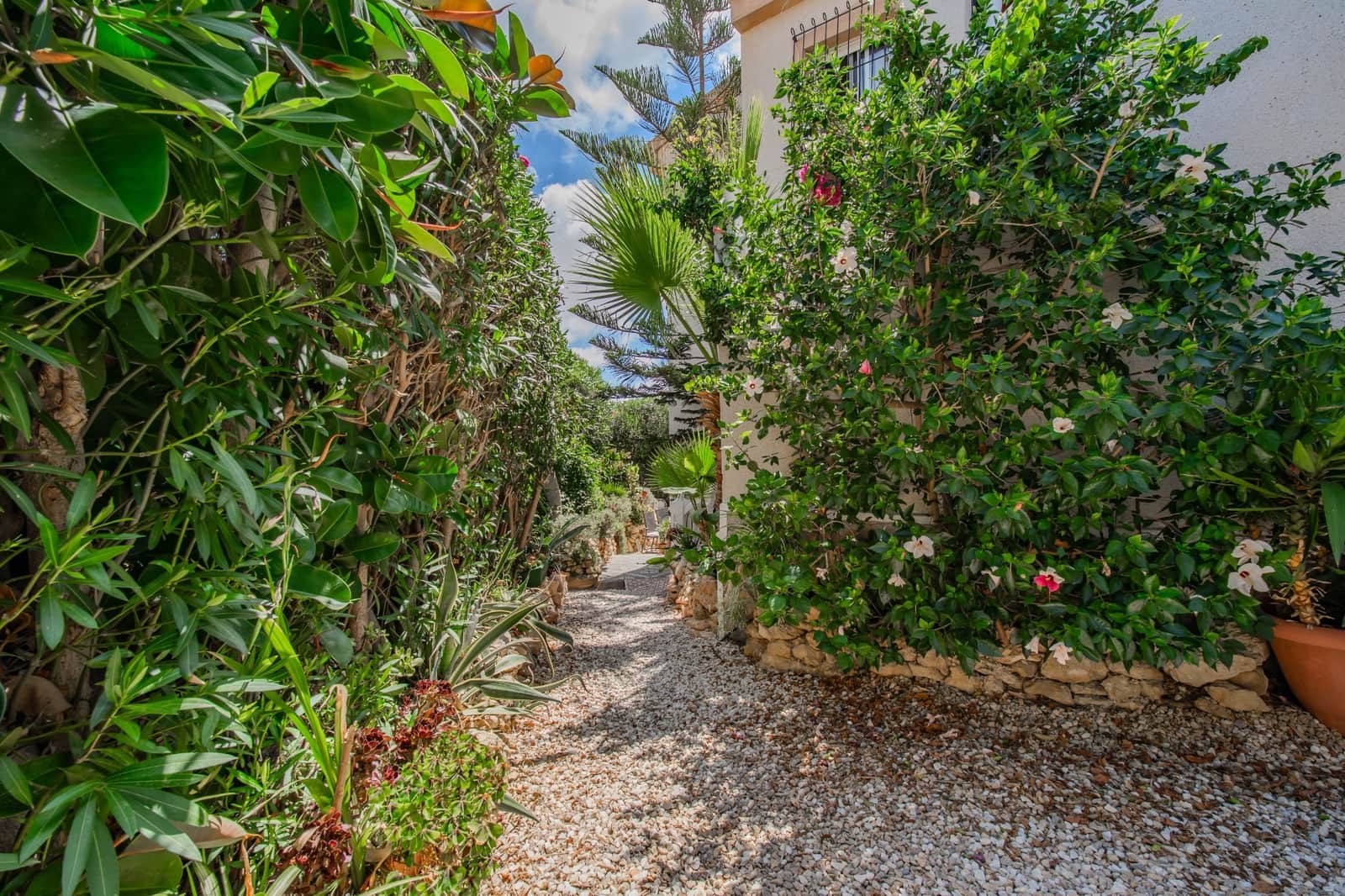 4 bedroom Villa for sale in Ciudad Quesada with pool garage - € 319,950 (Ref: 9892630)