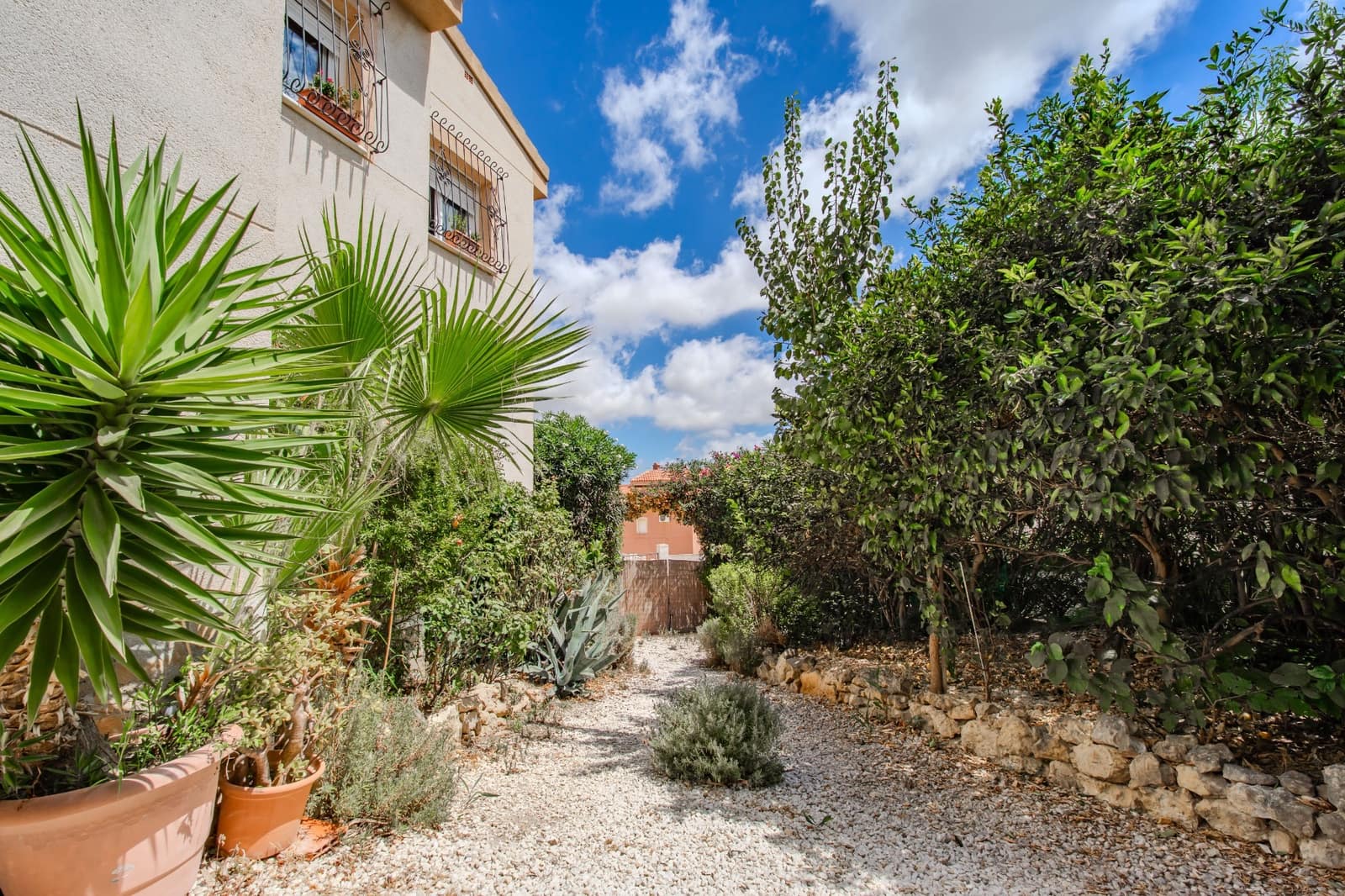 4 bedroom Villa for sale in Ciudad Quesada with pool garage - € 319,950 (Ref: 9892630)
