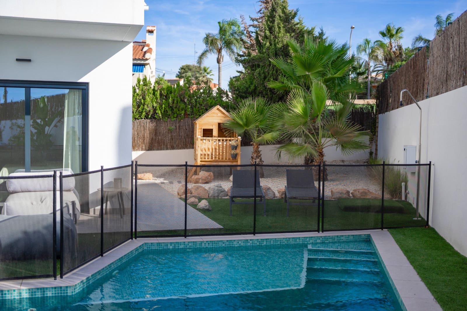 4 soveværelse Villa til salg i Ciudad Quesada med swimmingpool - € 669.000 (Ref: 9892632)