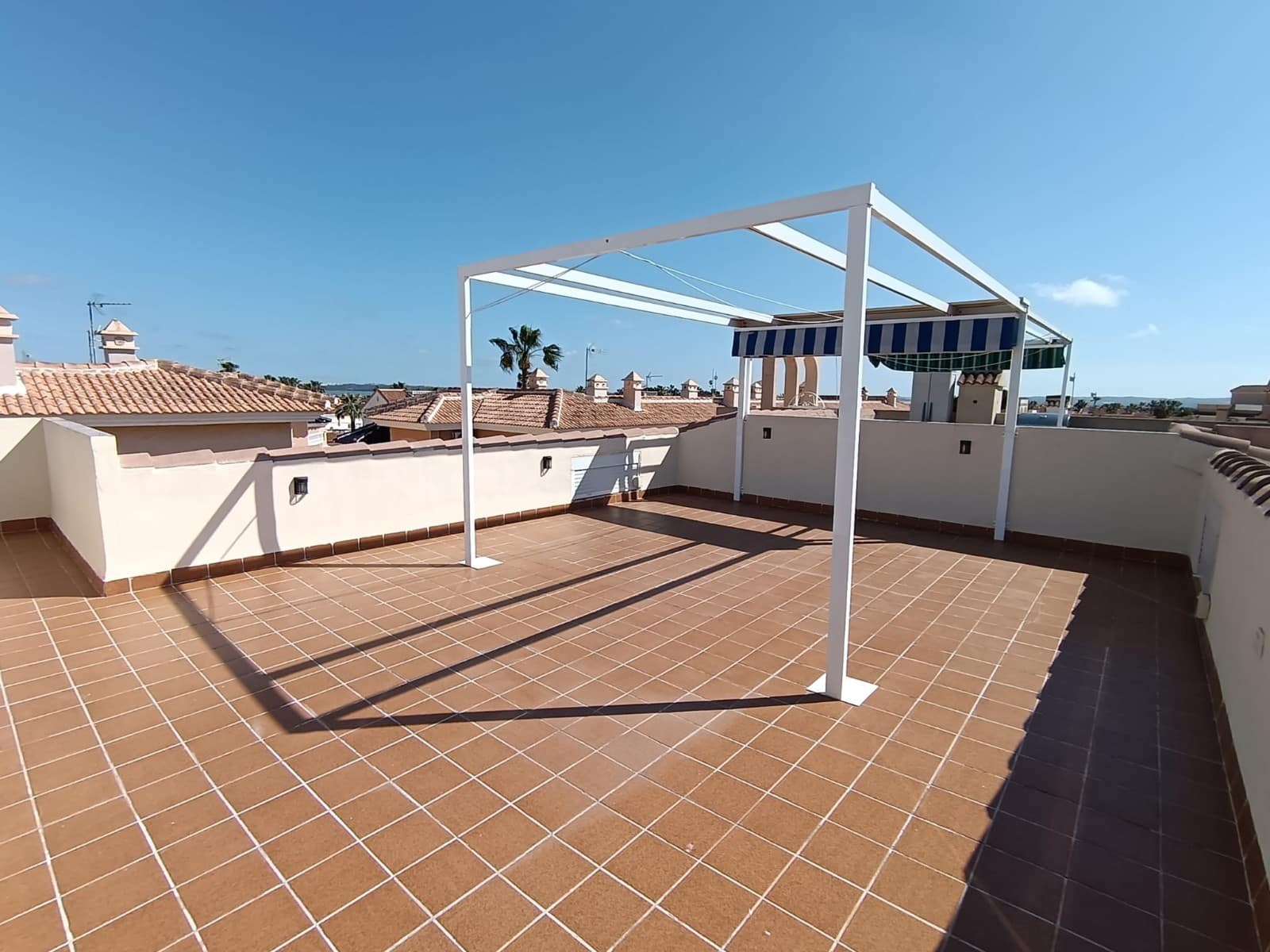 3 sovrum Semi-fristående Villa till salu i Ciudad Quesada med pool - 245 000 € (Ref: 9892633)