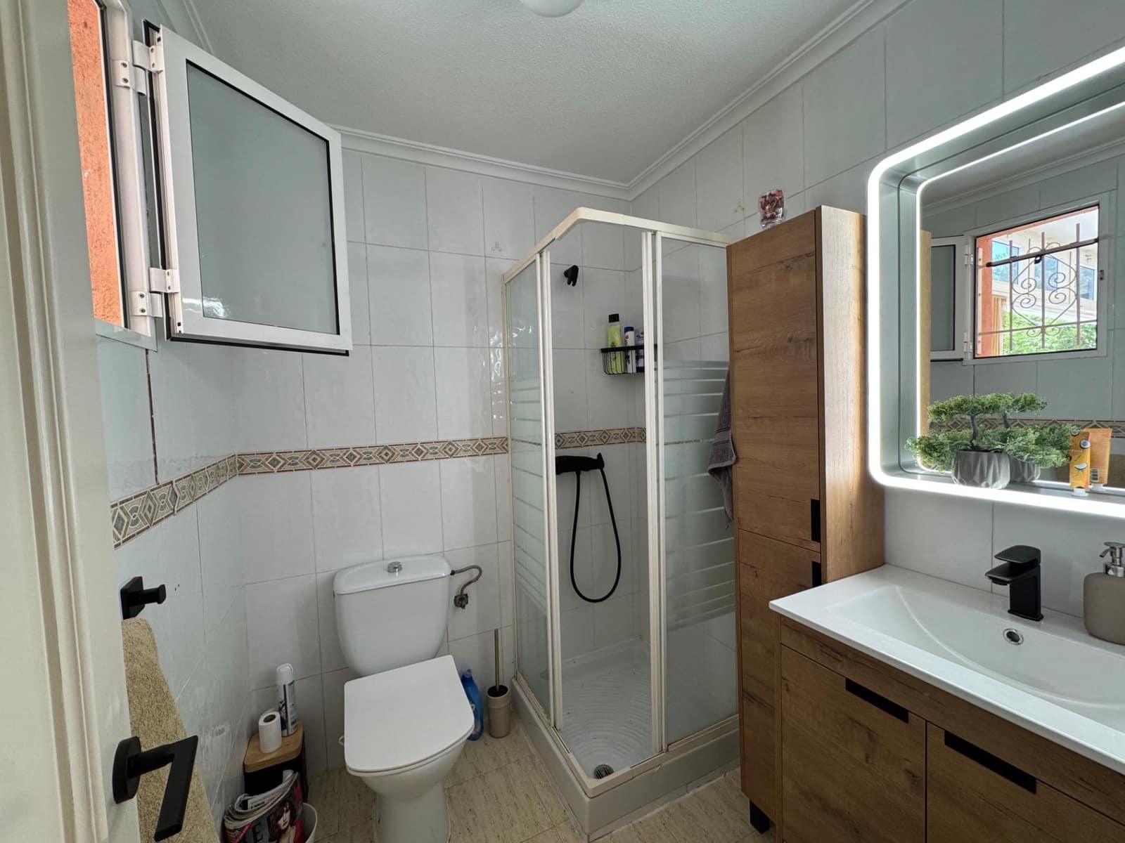 3 sypialnia Bungalow na sprzedaż w Torrevieja z basenem - 169 900 € (Ref: 9894739)