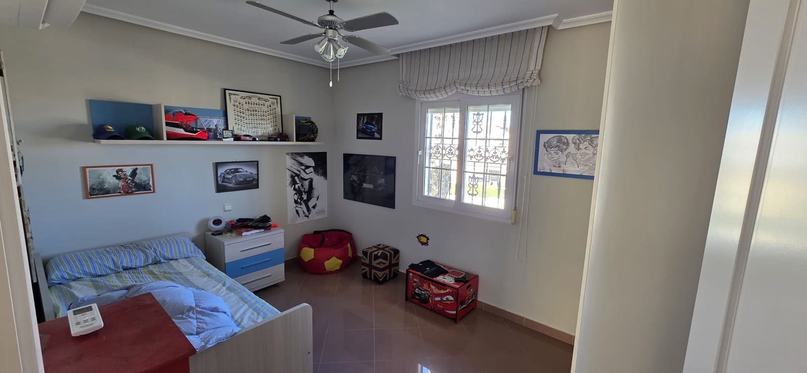 3 sovrum Villa till salu i Orihuela Costa med pool - 425 000 € (Ref: 9902108)