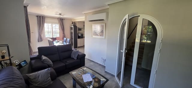 3 sovrum Villa till salu i Orihuela Costa, Orihuela med pool - 425 000 € (Ref: 9902108)