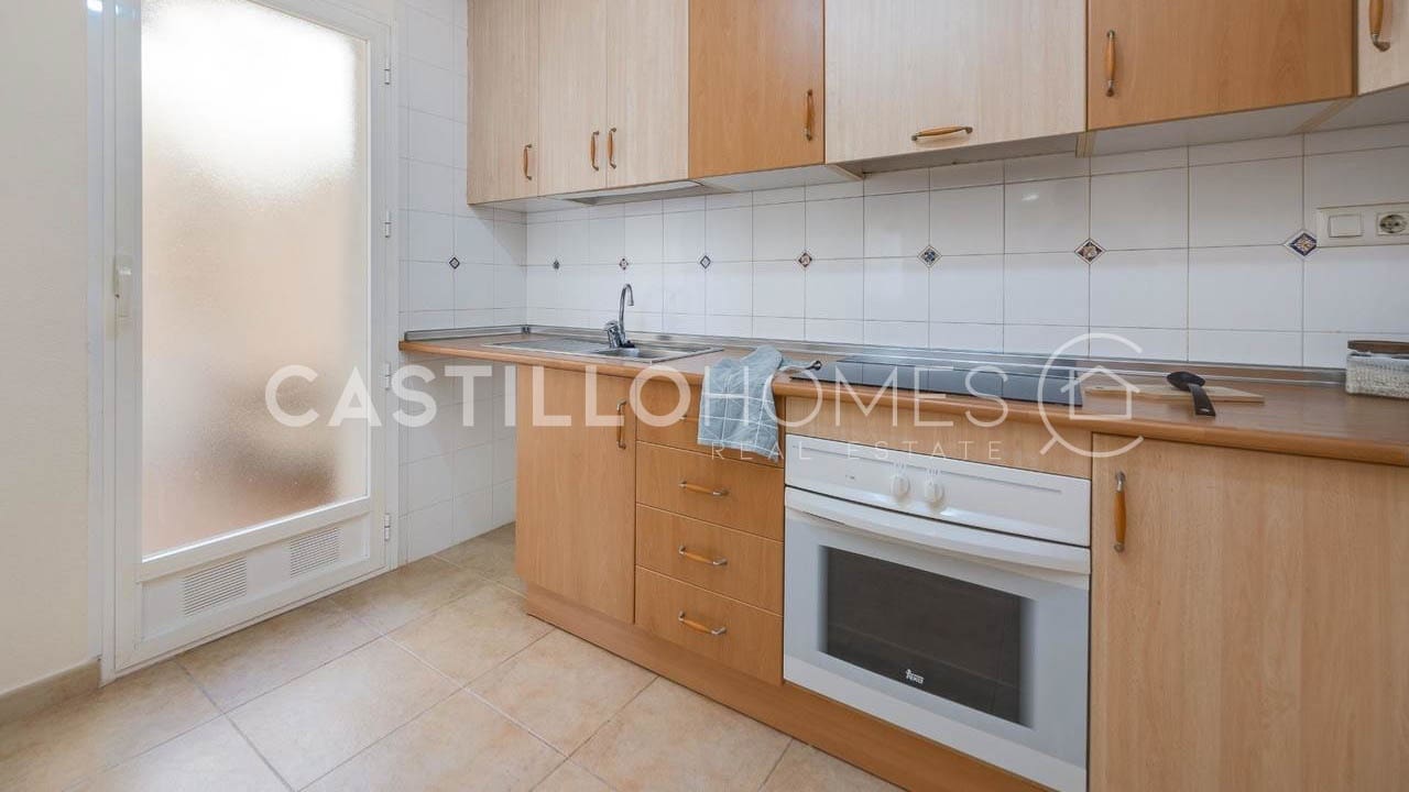 2 chambre Bungalow à vendre à Torrevieja avec piscine garage - 179 900 € (Ref: 9902109)