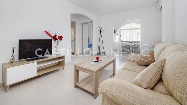 2 Zimmer Bungalow zu verkaufen in Torrevieja mit Pool - 139.500 € (Ref: 9902110)