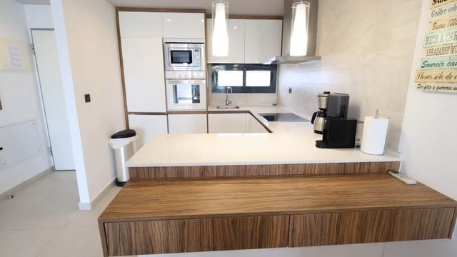 2 quarto Bungalow para venda em Guardamar del Segura com piscina garagem - 255 000 € (Ref: 9902111)